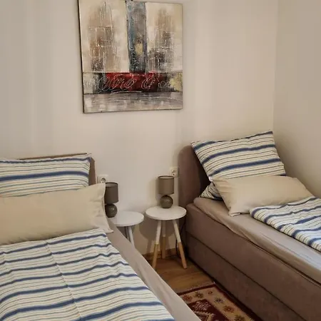 Apartman Leticia Appartement